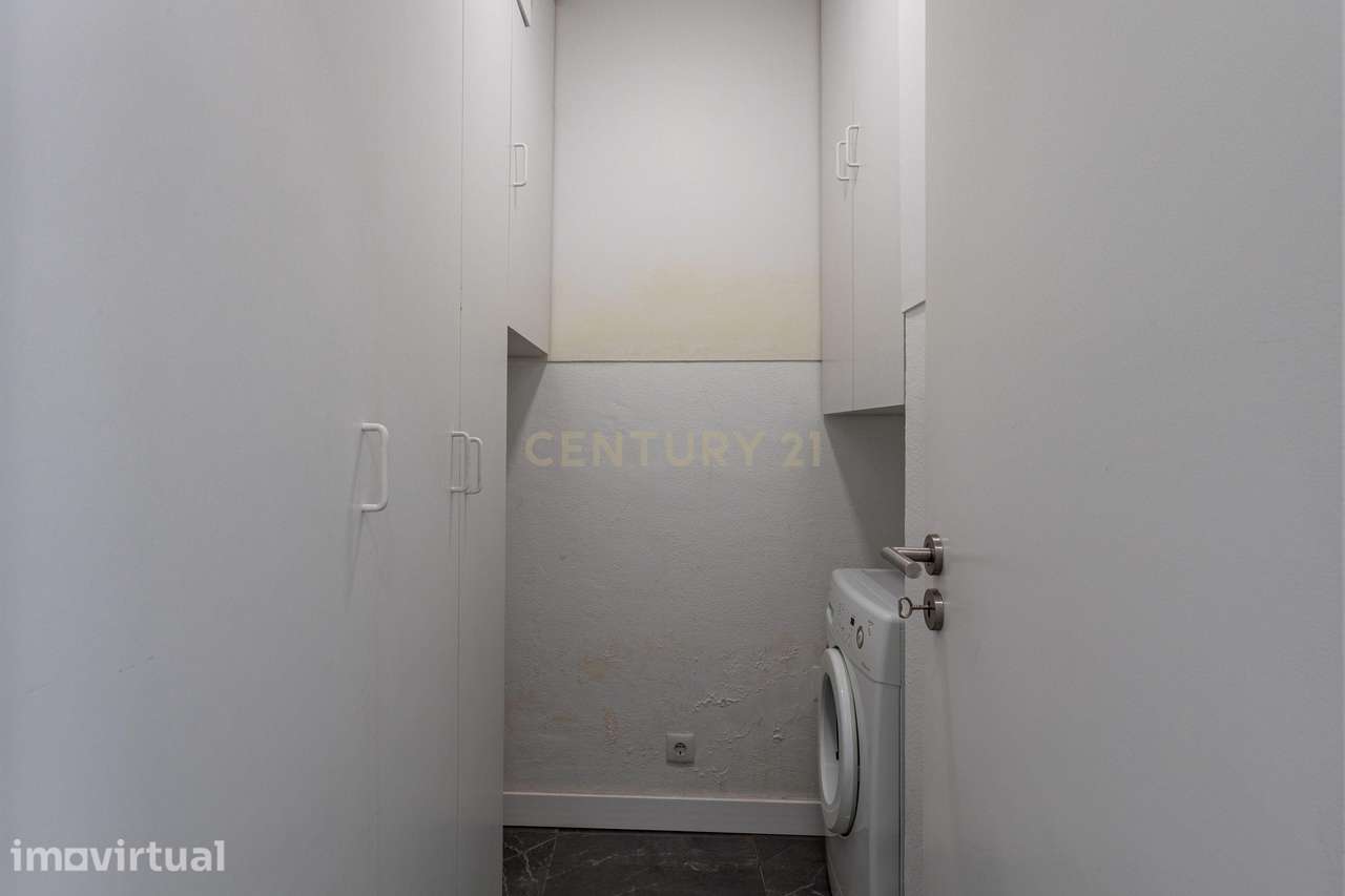 Apartamento T3 na Urbanização da Portela para arrendamento. - Grande imagem: 5/25