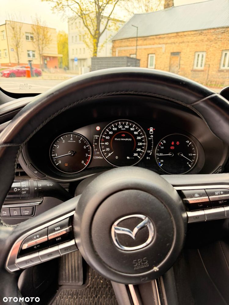 Mazda 3 2.0 mHEV Kanjo - 10