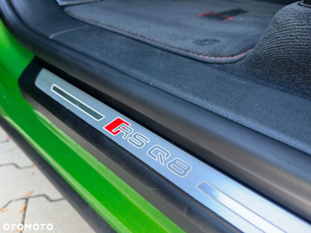 Audi RS Q8 - 16