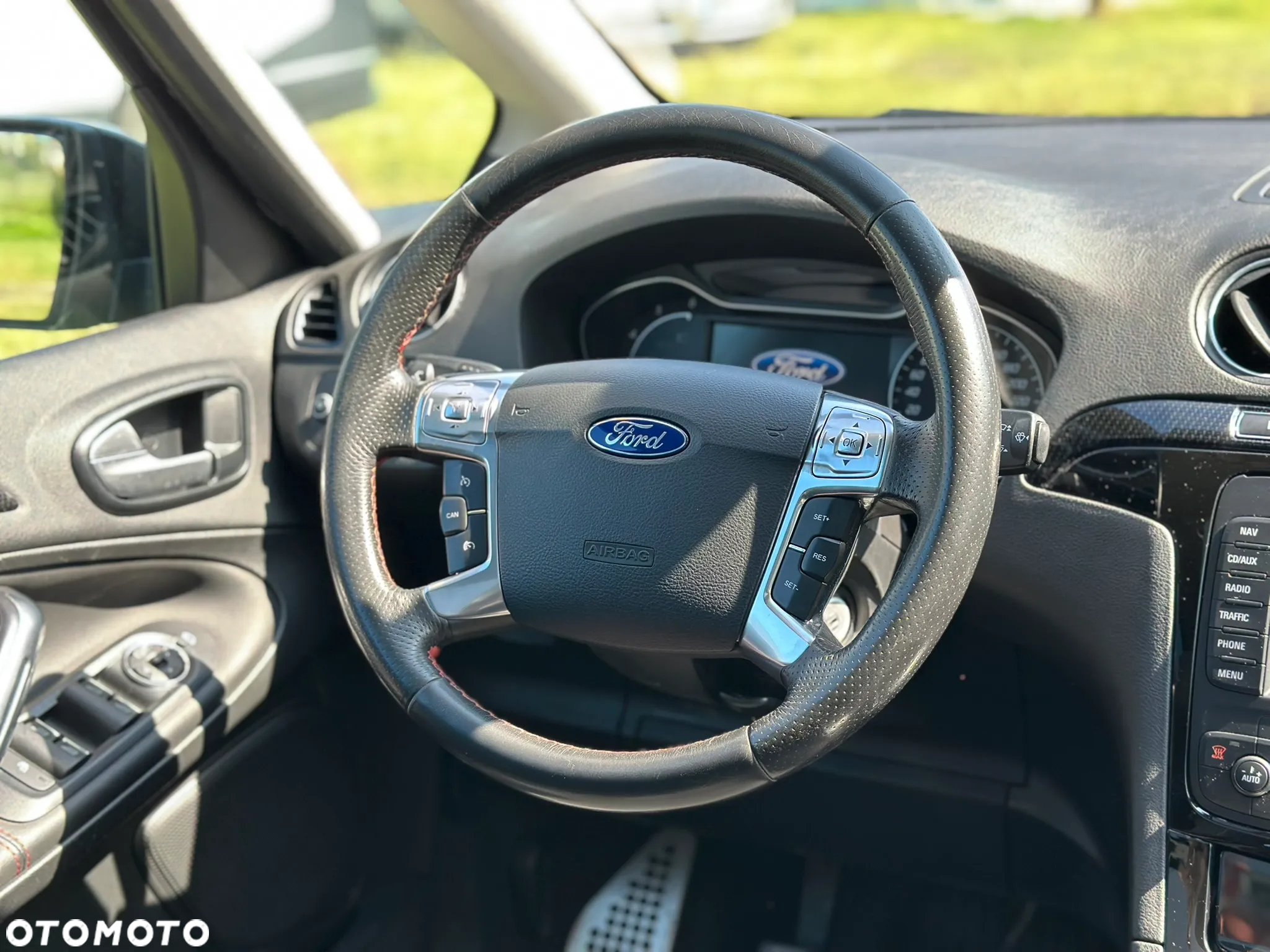 Ford S-Max 2.0 TDCi Titanium - 26