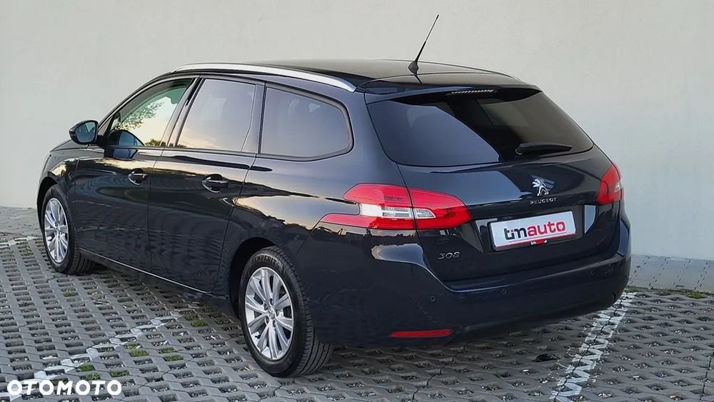 Peugeot 308 1.2 PureTech Business Line S&S - 27