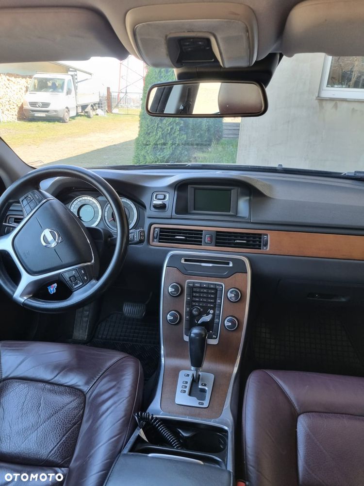 Volvo V70 - 10
