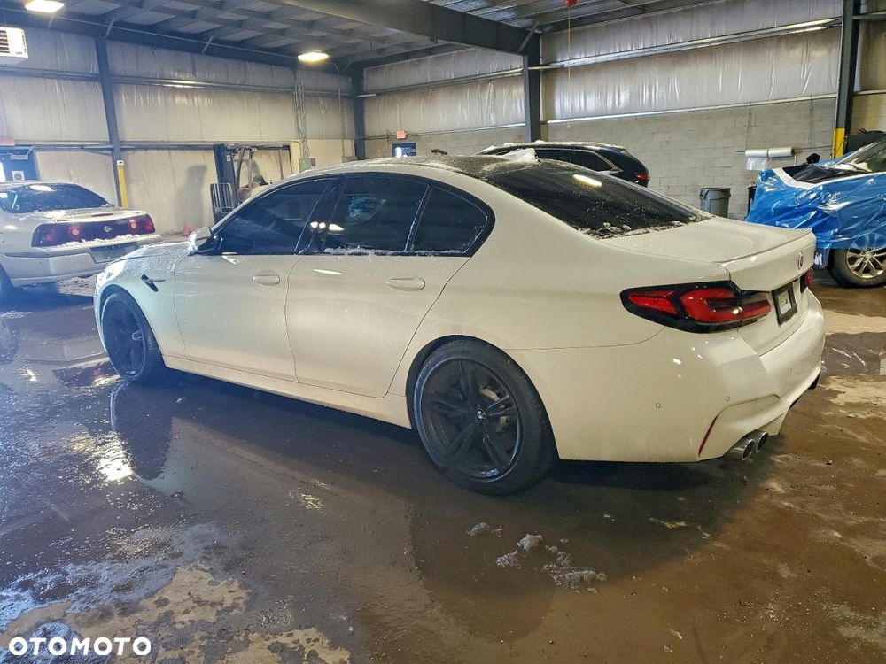 BMW M5 - 5