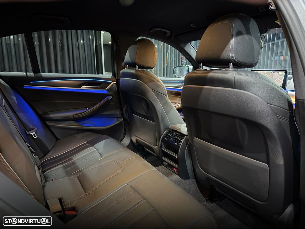 BMW 520 d Pack M Auto - 44
