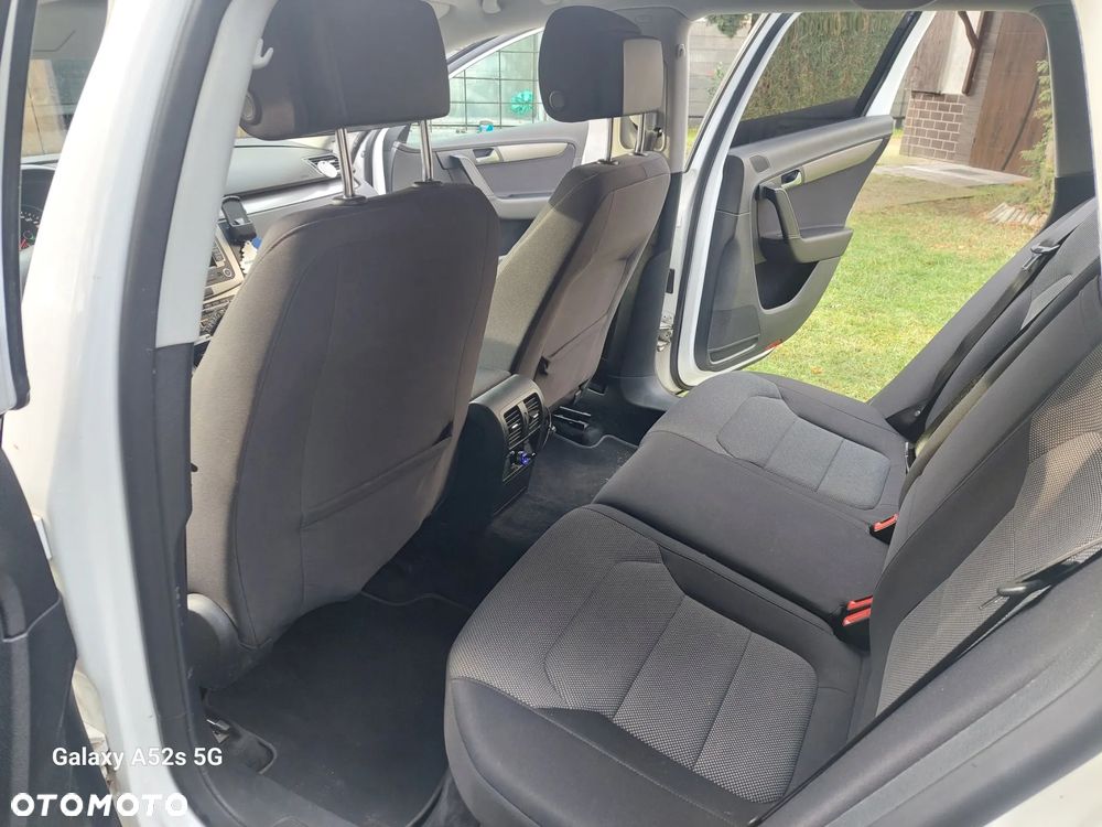 Volkswagen Passat 2.0 Blue TDI DSG SCR Comfortline - 14