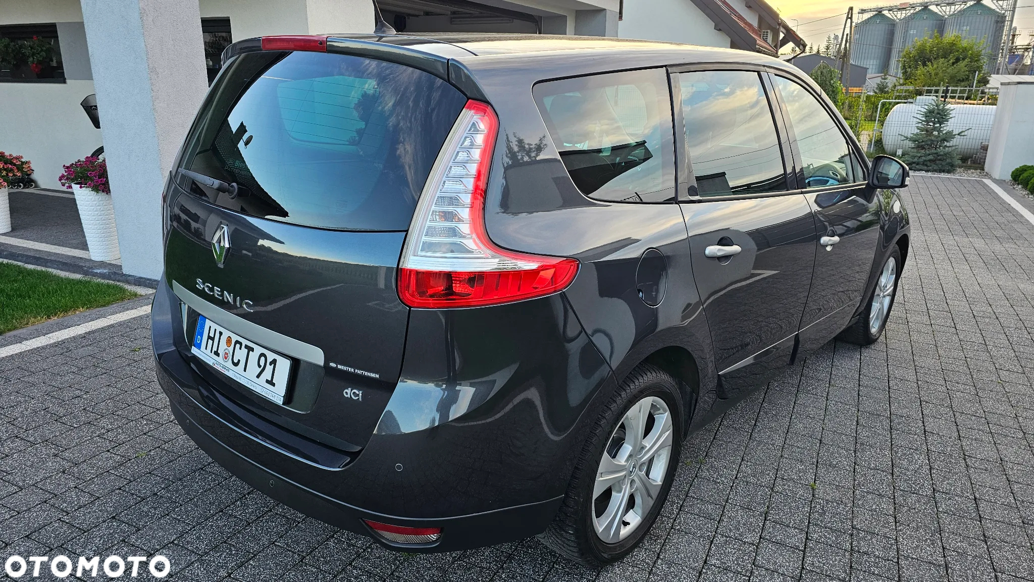 Renault Grand Scenic dCi 160 Bose Edition - 4