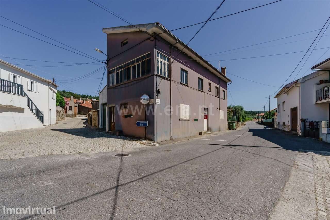Moradia Geminada T4 / Fundão, Salgueiro - Grande imagem: 2/20