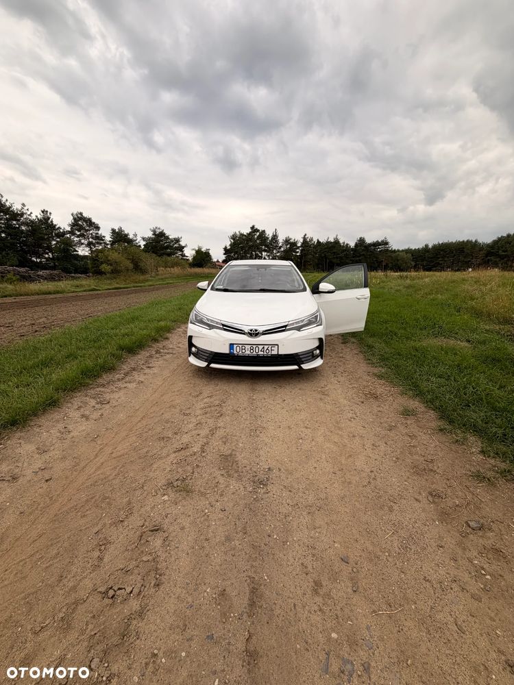 Toyota Corolla 1.6 Comfort - 23