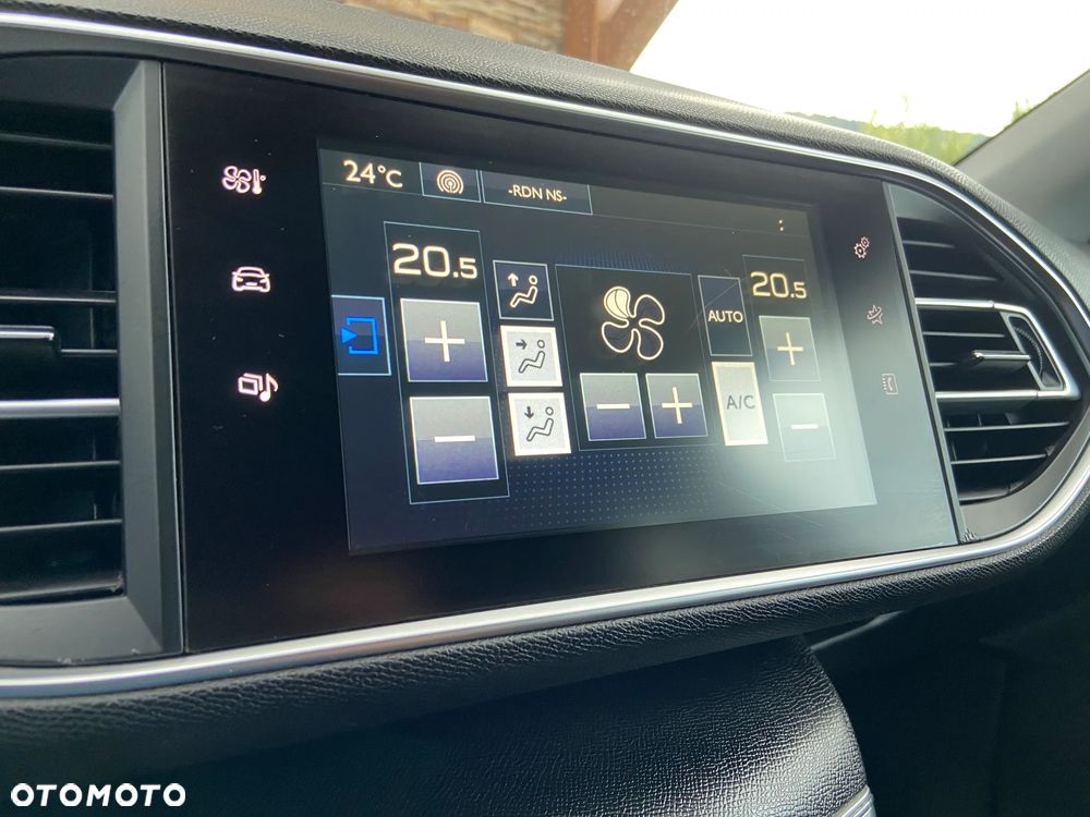 Peugeot 308 82 VTi Active - 27