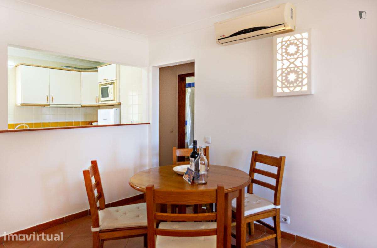 Apartamento com 1 quartos - localizado em Tavira - Grande imagem: 4/9