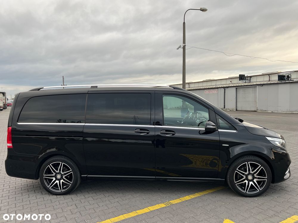 Mercedes-Benz V-Class 2016 photo 2
