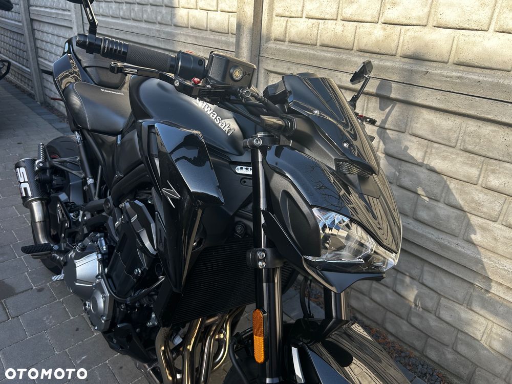 Kawasaki Z - 8