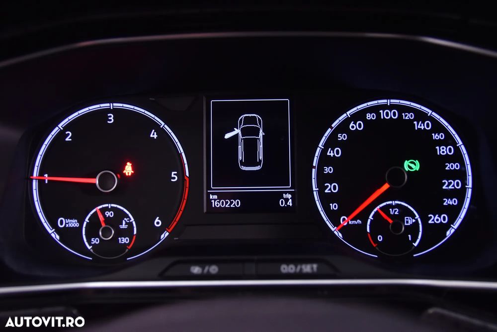 Volkswagen T-Cross - 10