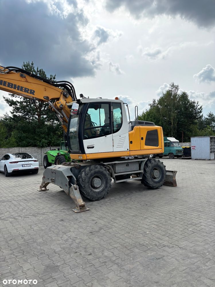 Liebherr A 916 - 1