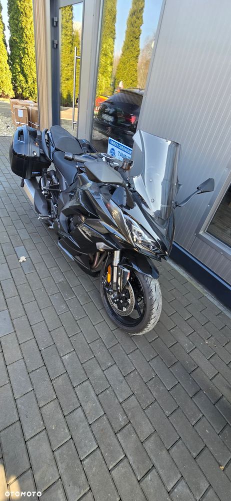 Kawasaki Ninja 1000 SX - 2