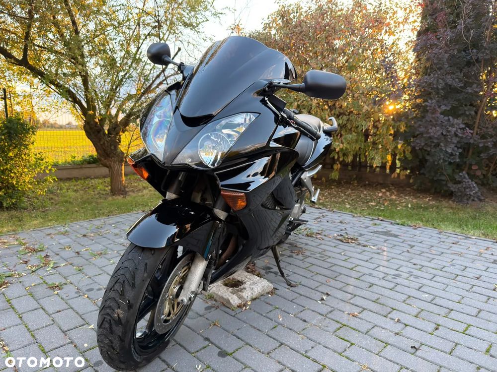 Honda VFR - 17