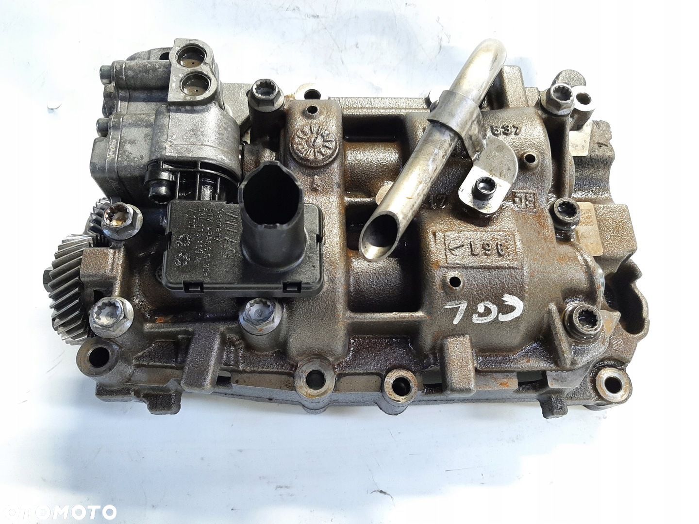 AUDI 2.0TDI POMPA OLEJU CGL 03L103537 03L115153A - 1