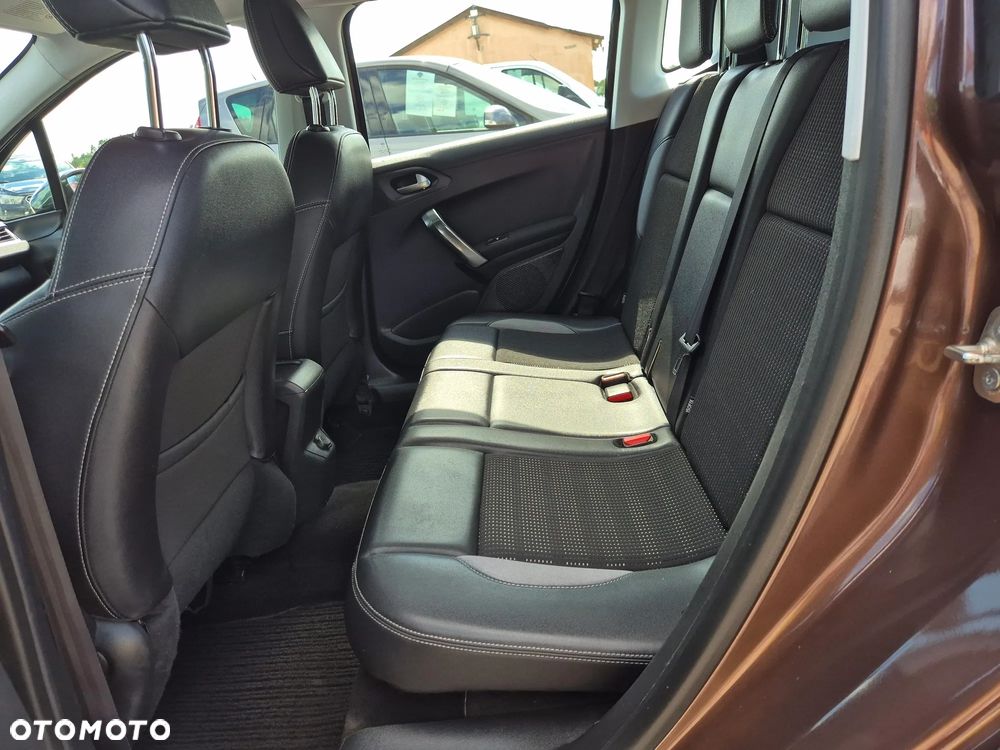 Peugeot 2008 e-HDi FAP 115 STOP & START Business-Line - 19