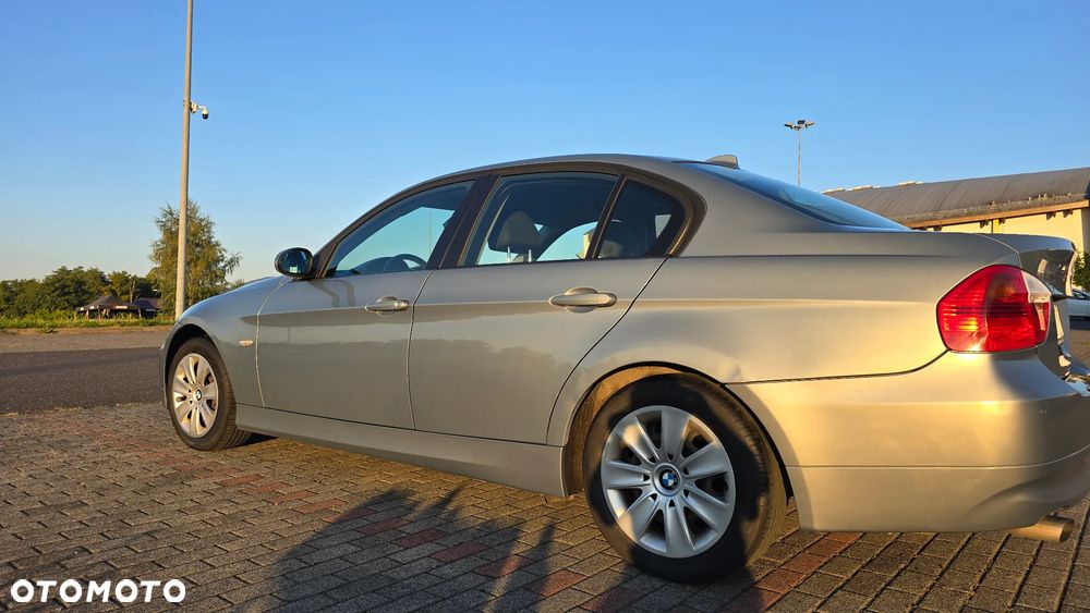 BMW Seria 3 - 22