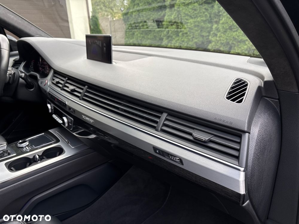 Audi SQ7 4.0 TDI Quattro Tiptronic - 27
