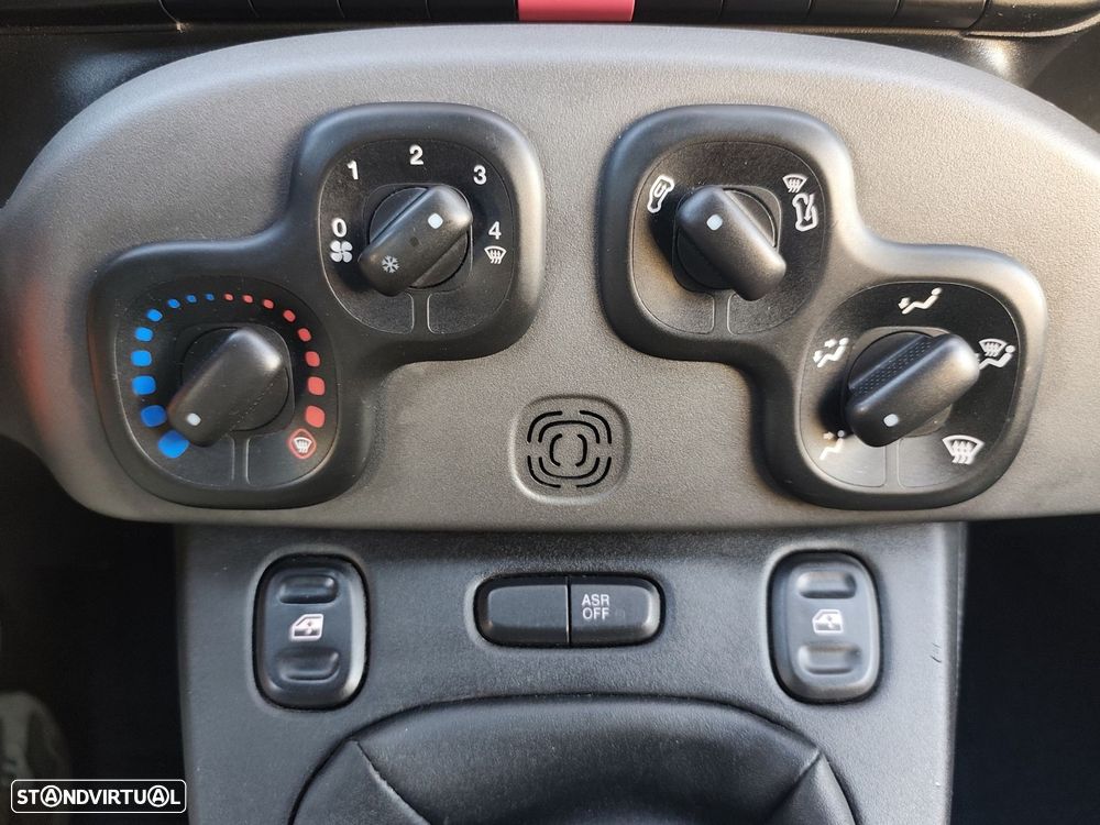 Fiat Panda 1.2 Lounge S&S - 17