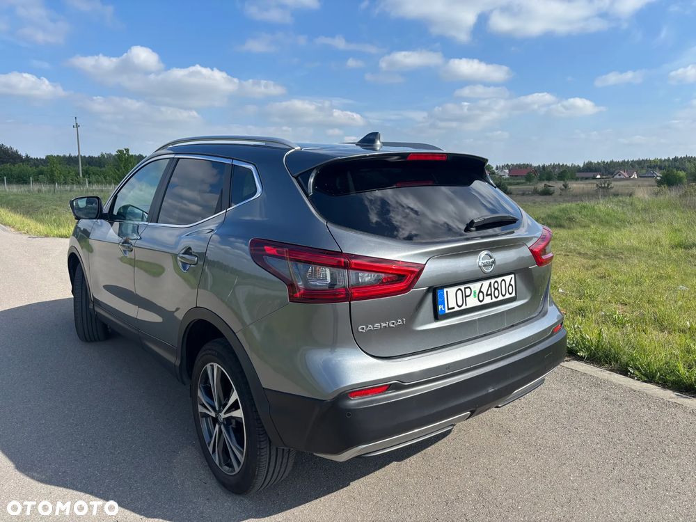 Nissan Qashqai 1.2 DIG-T N-Connecta EU6 - 22