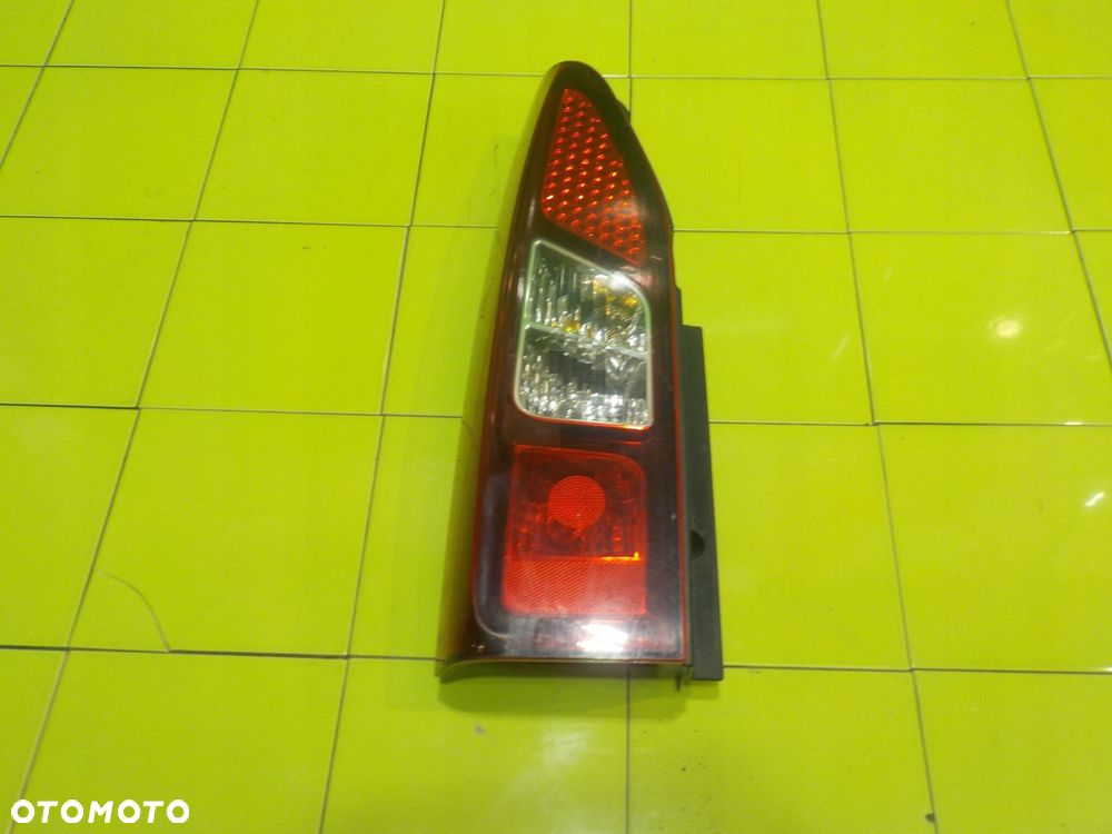 PEUGEOT PARTNER II III LIFT 12r lampa lewa tyl - 7