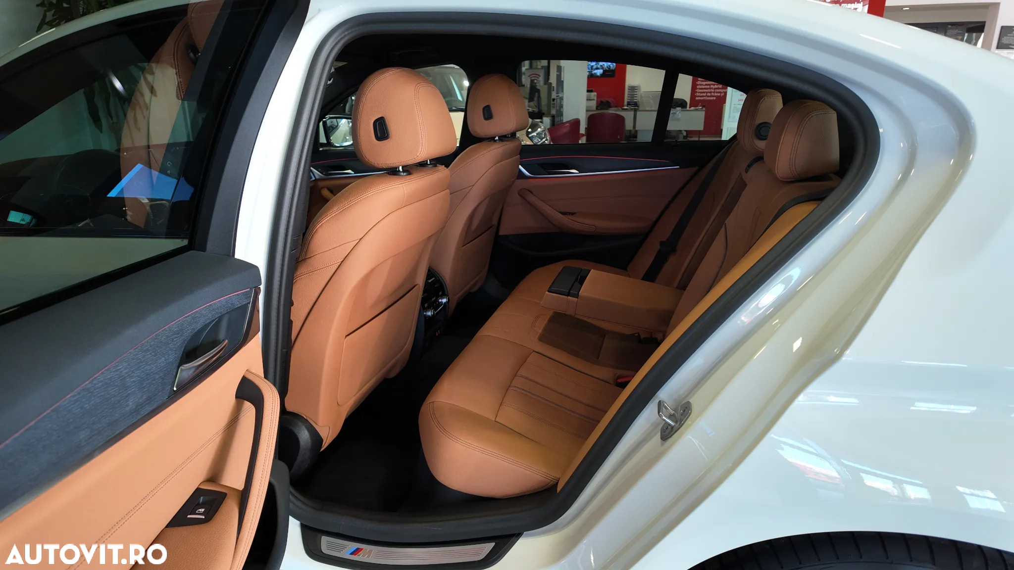 BMW Seria 5 530d xDrive Aut. M Sport Edition - 34