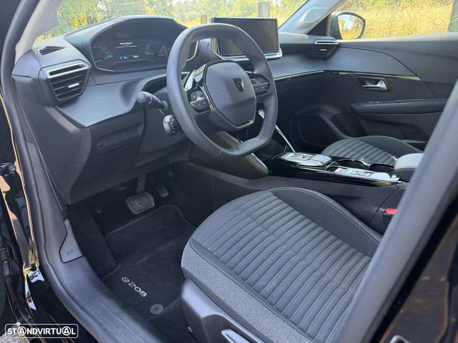 Peugeot e-208 50 kWh Active Pack - 8