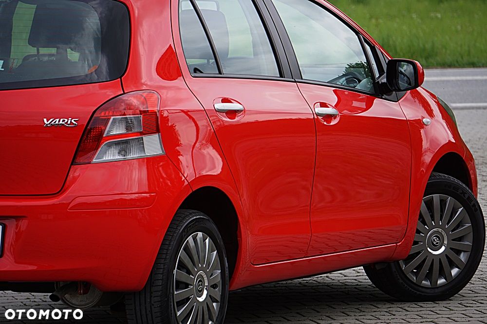 Toyota Yaris - 19