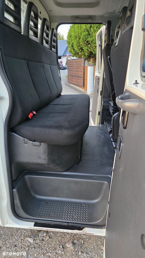 Iveco 35C13 - 19