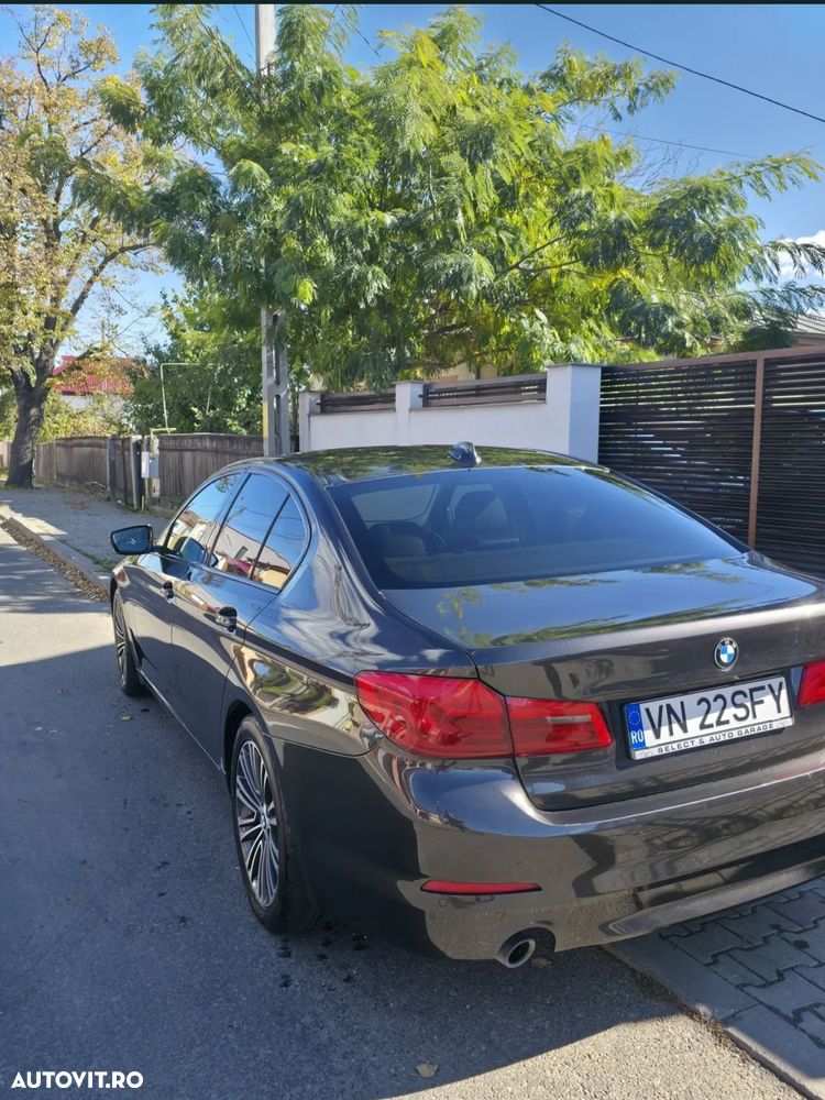 BMW Seria 5 520i Aut. Sport Line - 3