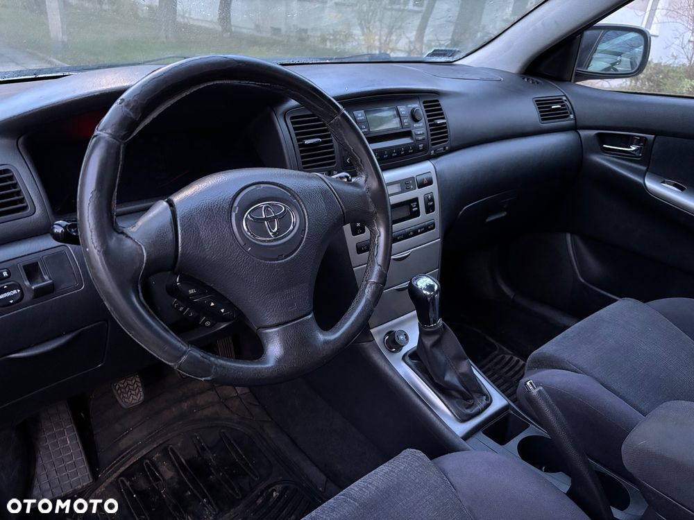 Toyota Corolla 2.0 D-4D Terra - 20