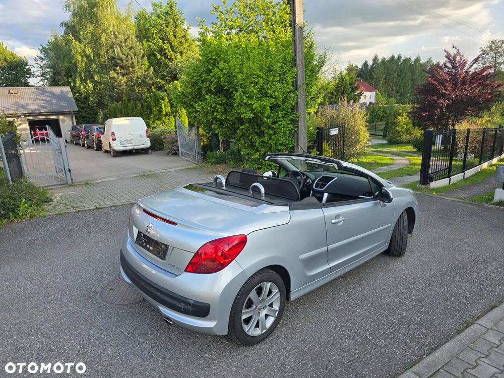 Peugeot 207 CC 1.6 Sport - 38