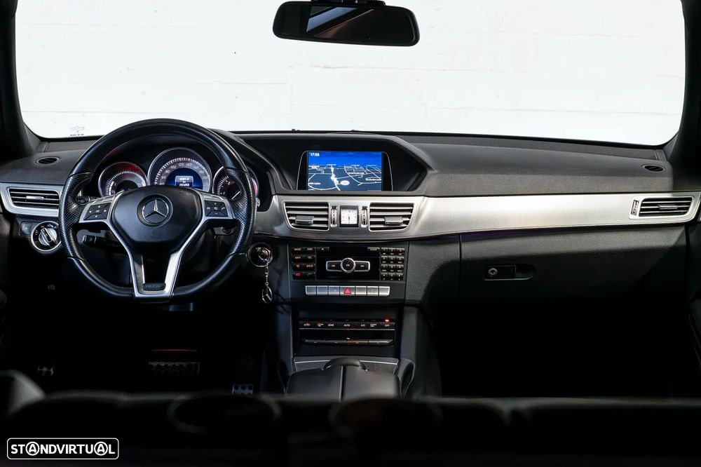 Mercedes-Benz E 300 Bluetec Hybrid Avantgarde - 11