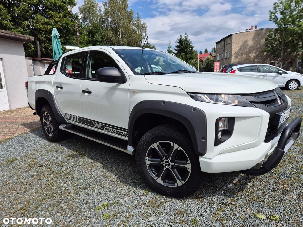 Mitsubishi L200 Pick Up 4x4 S&S Autm Double Cab Plus - 3