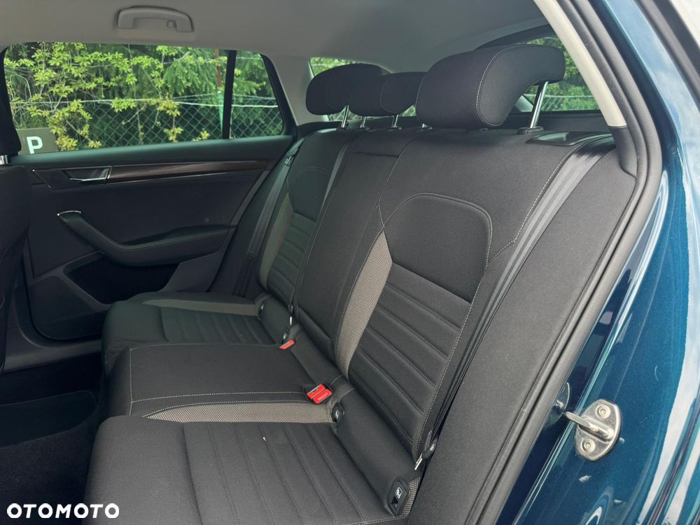 Skoda Superb 2.0 TDI SCR 4x4 Scout DSG - 19