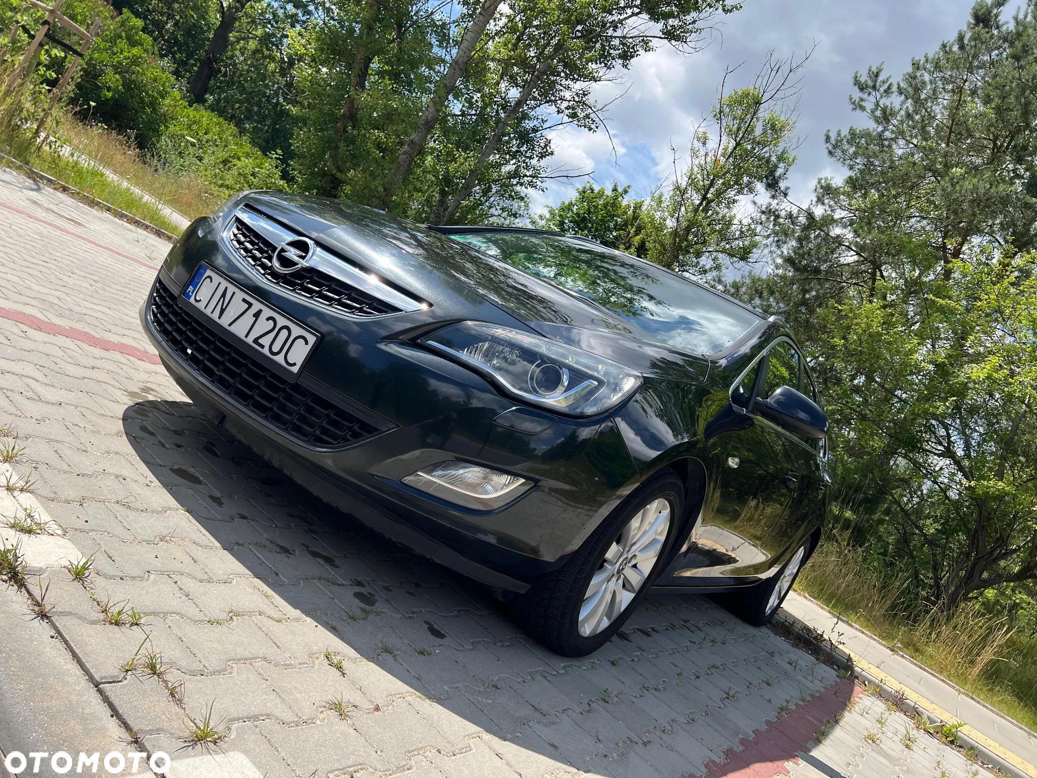 Opel Astra IV 1.6 T Cosmo - 4