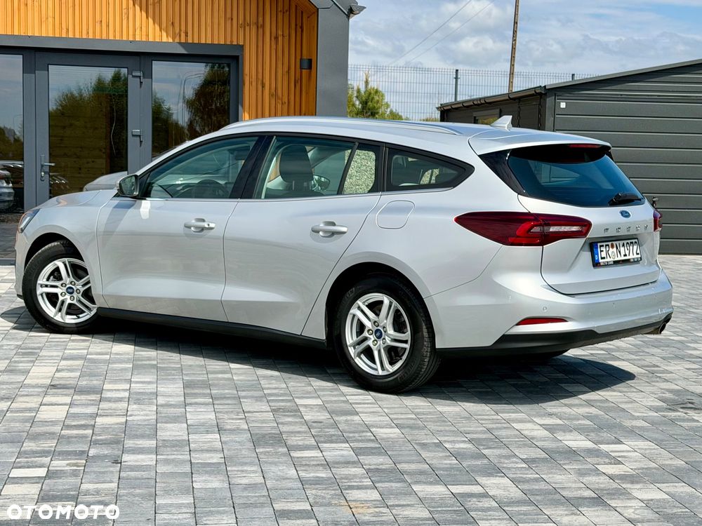 Ford Focus 1.5 EcoBlue Start-Stopp-System TITANIUM - 16