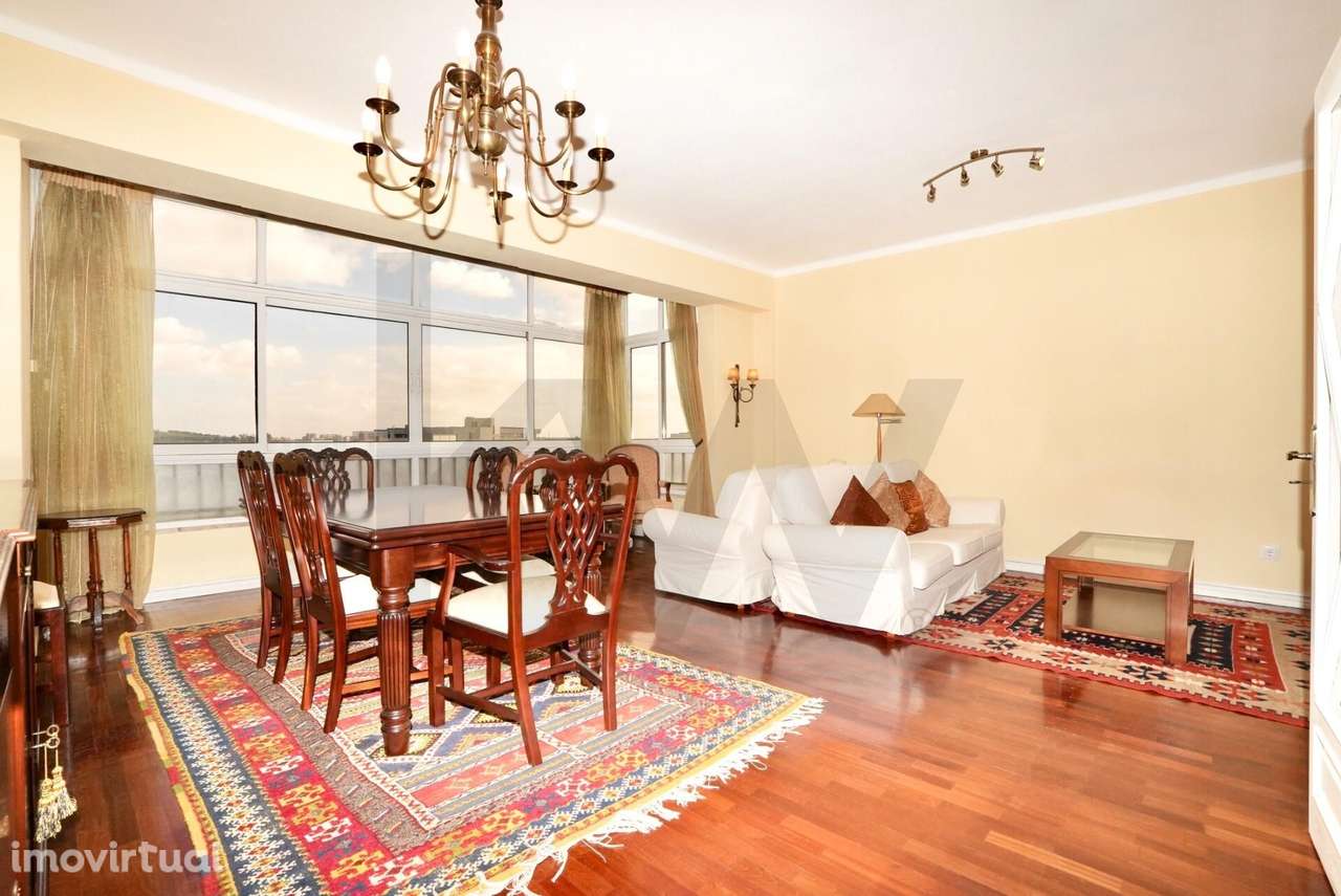 Apartamento T3 | 11.º Piso | Vista Deslumbrante | Carnaxide - Grande imagem: 5/23