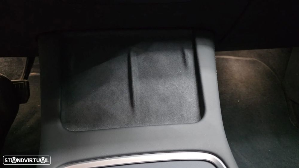 Tesla Model 3 Long Range Tração Traseira - 17