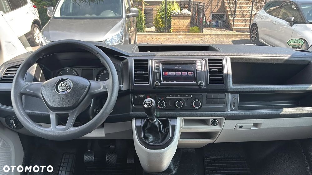 Volkswagen Transporter T6 - 19