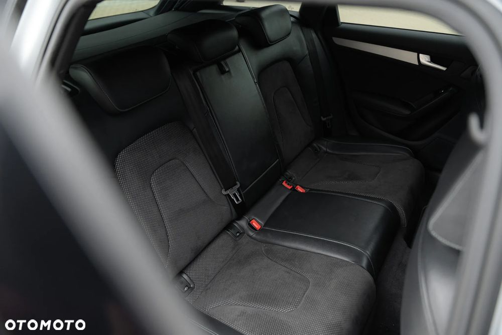 Audi A4 Avant 2.0 TDI DPF S line Sportpaket - 26