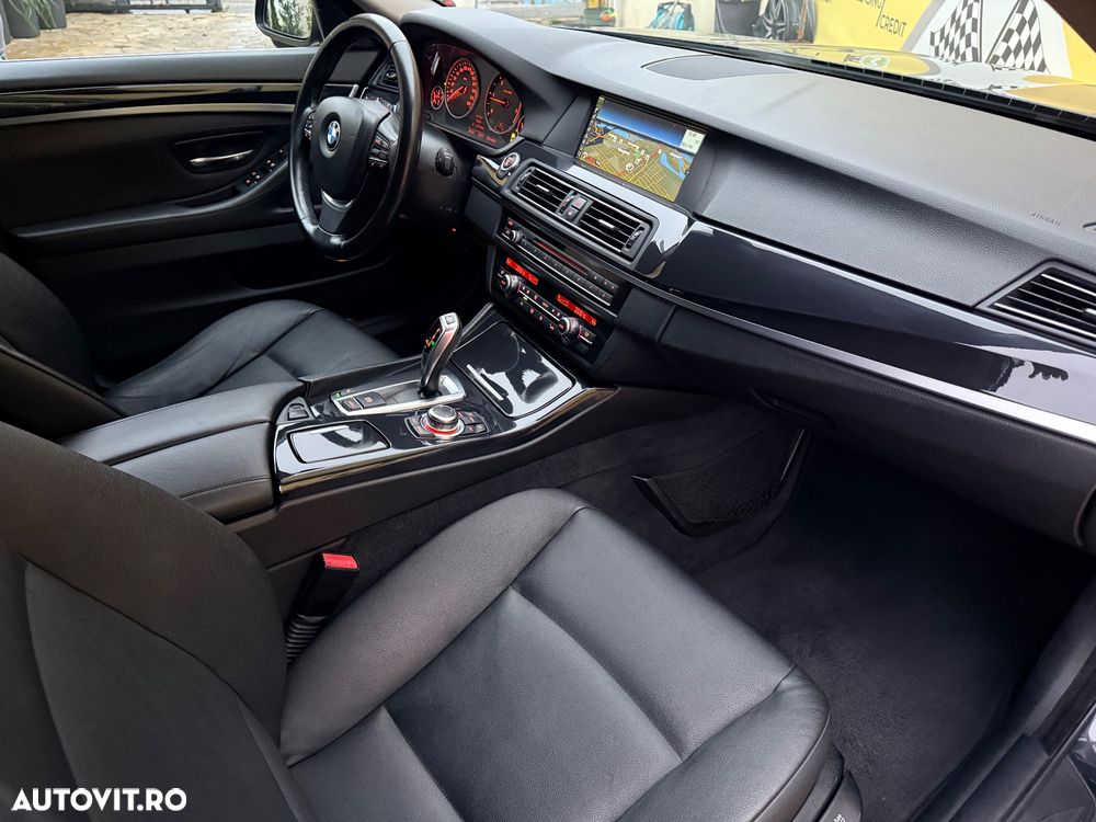 BMW Seria 5 520d Aut. - 13