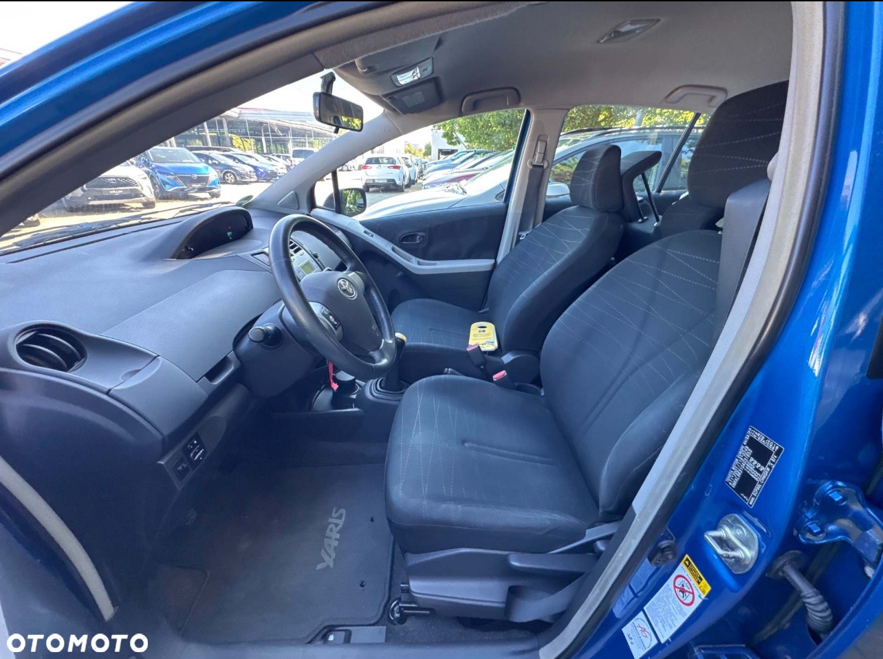 Toyota Yaris 1.3 VVT-i Sol - 12
