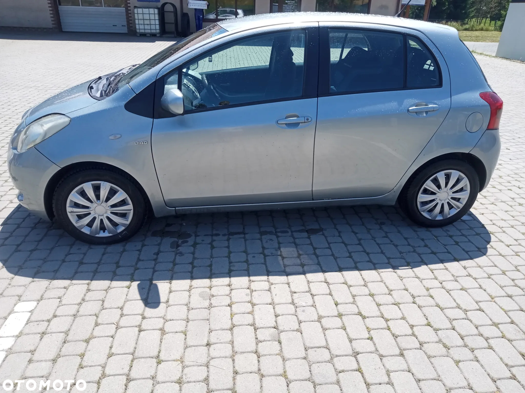 Toyota Yaris - 2