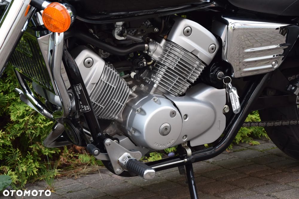 Honda Shadow - 10