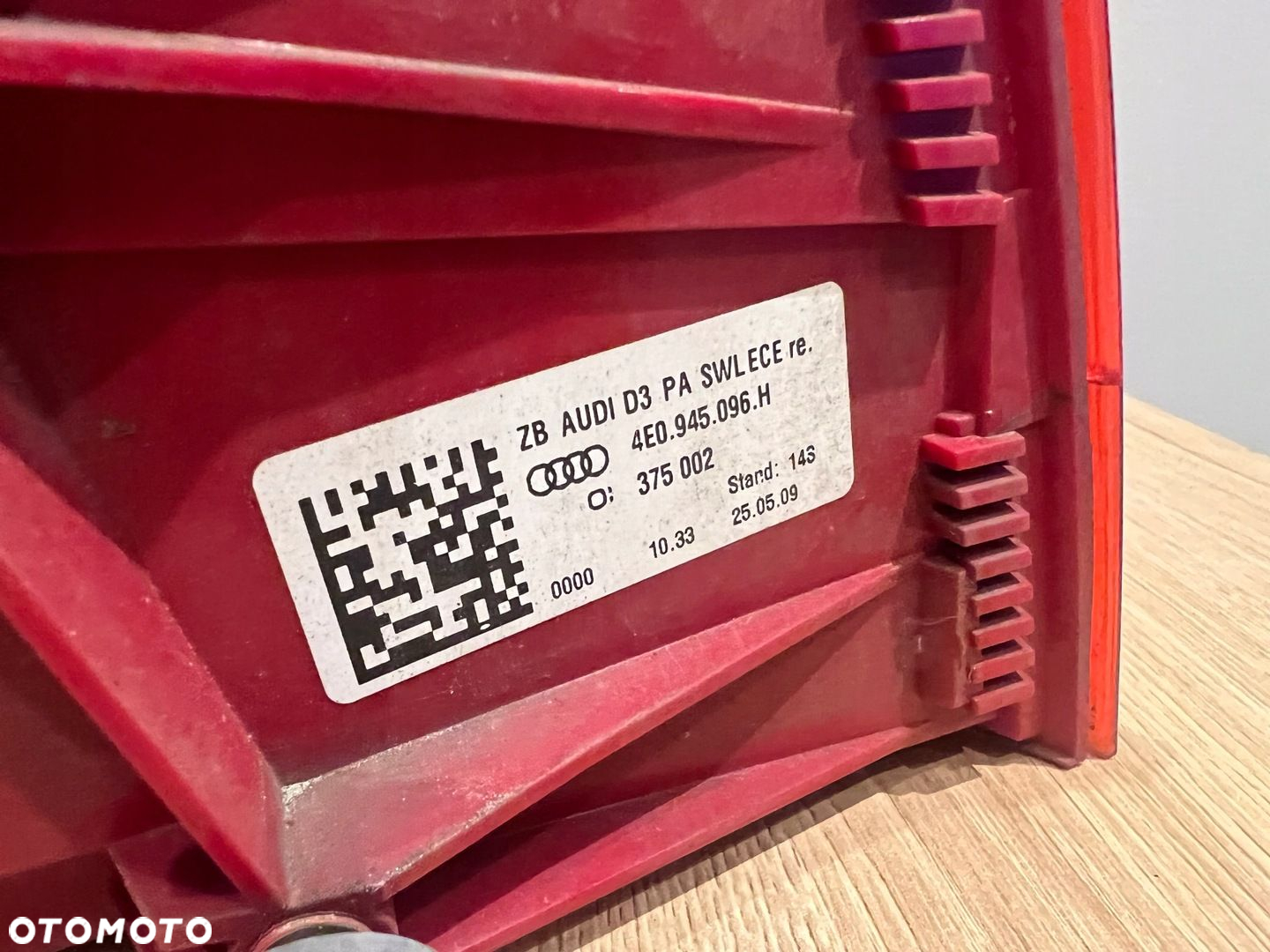 LAMPA PRAWA PRAWY TYŁ LED 4E0945096H AUDI A8 D3 II LIFT - 10