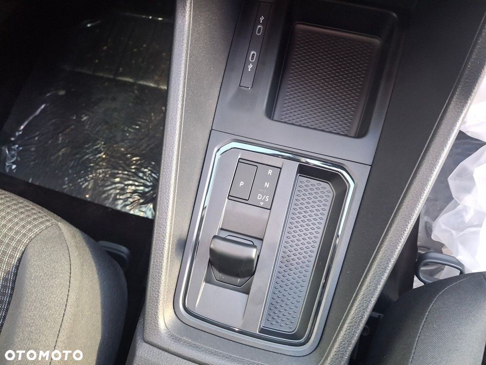 Volkswagen Caddy Cargo - 28
