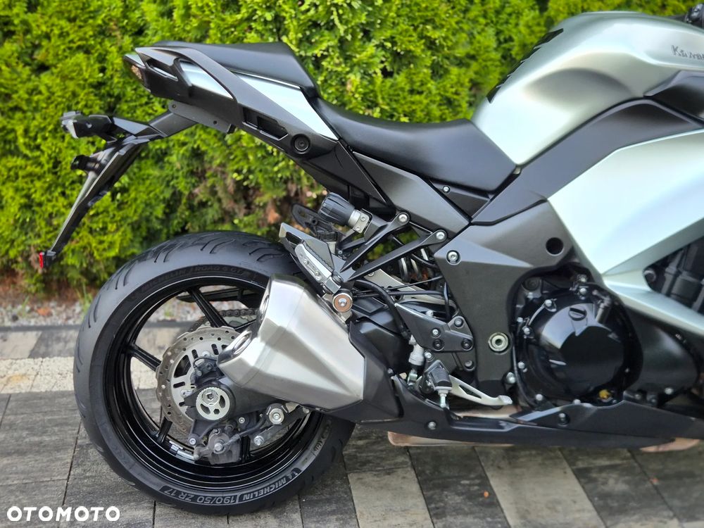 Kawasaki Z - 8